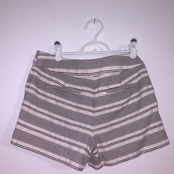 LOFT Woven Stripe Riviera Shorts - Picture 9 of 9
